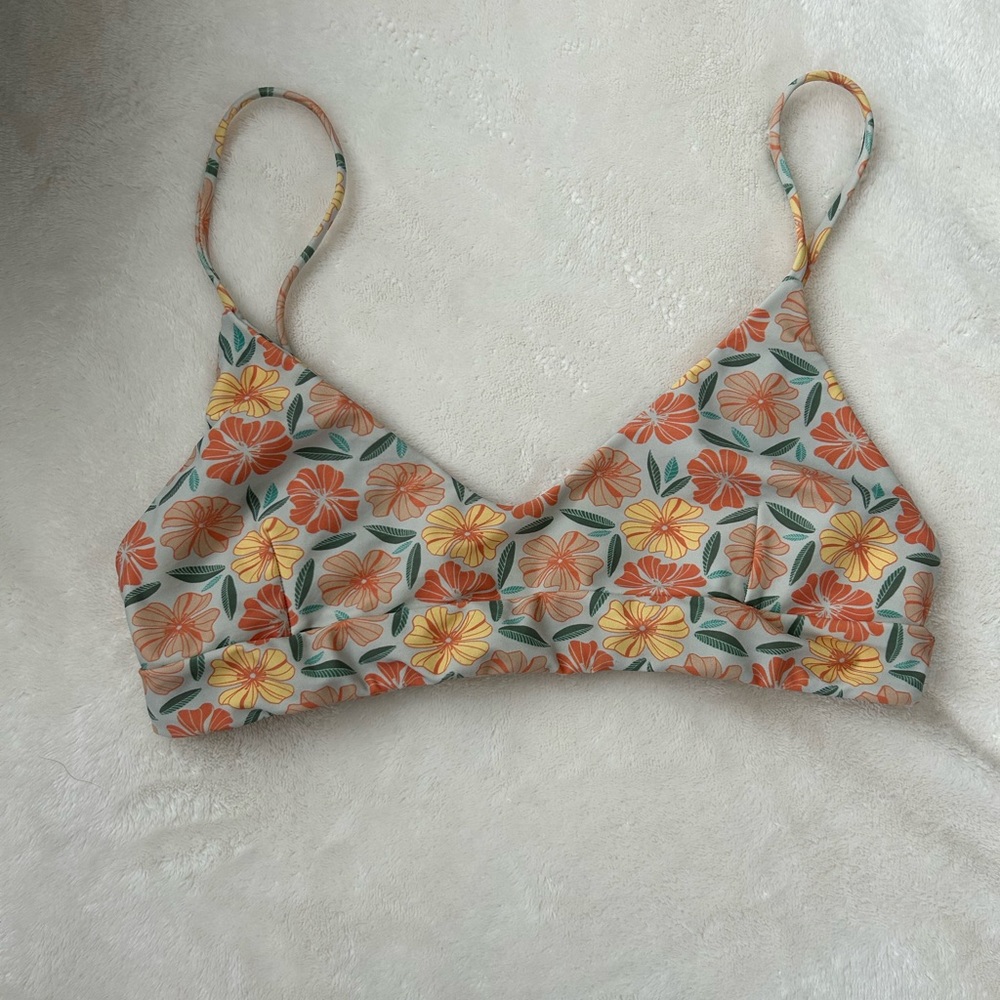 Benoa Haleiwa top